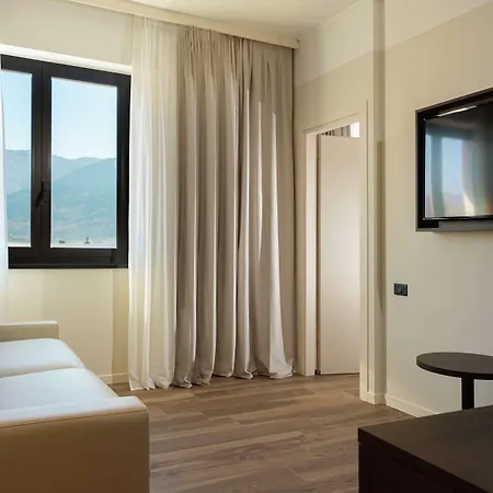 מלון Doubletree By Hilton