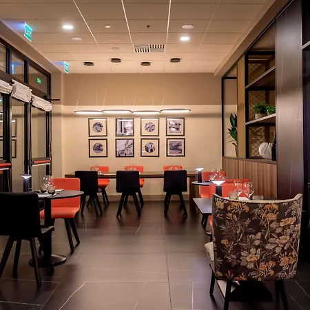 Hotel Doubletree By Hilton