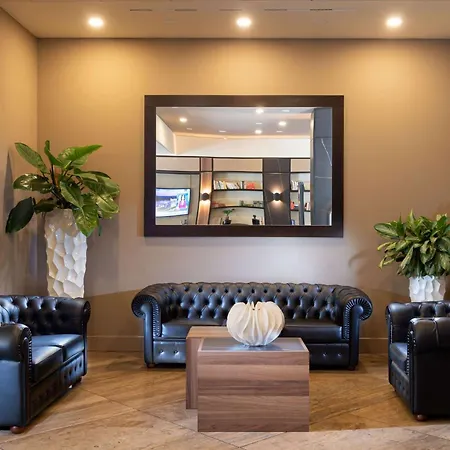 Doubletree By Hilton