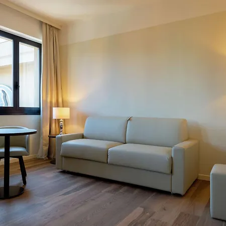 Doubletree By Hilton Hotel 4*