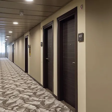 Doubletree By Hilton Hotel