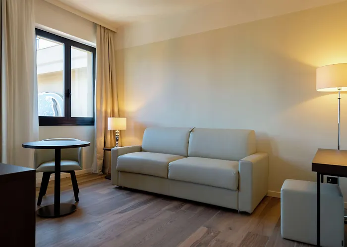 호텔 Doubletree By Hilton 4*