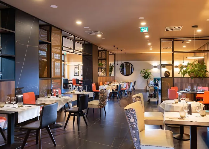 호텔 Doubletree By Hilton 4*