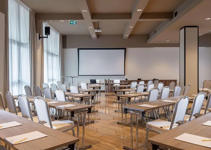 Doubletree By Hilton 4* 브레시아