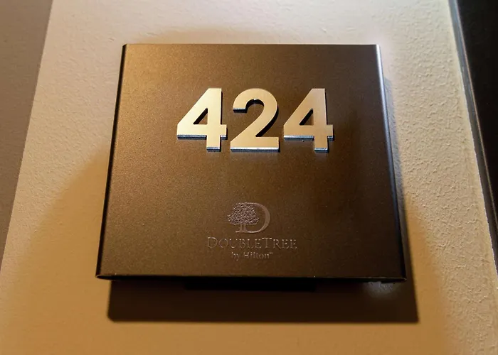 호텔 Doubletree By Hilton