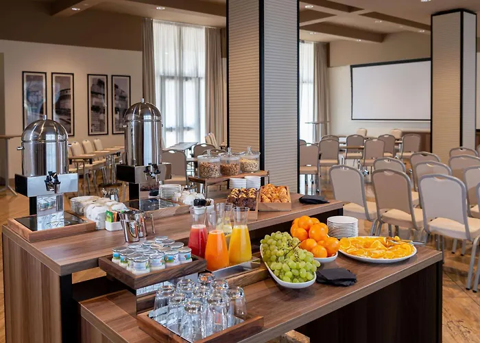 호텔 Doubletree By Hilton 4*